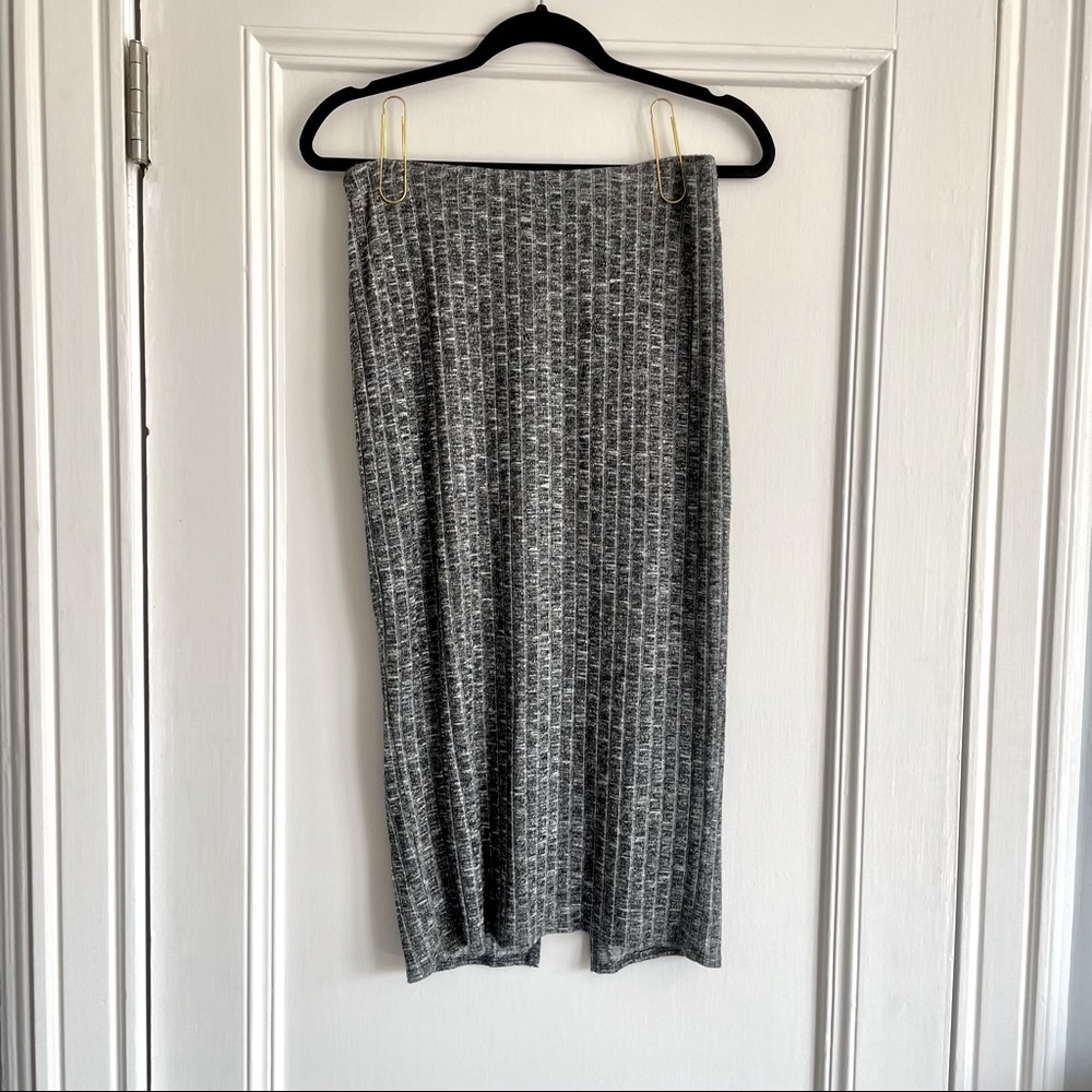 Gray Pencil Skirt